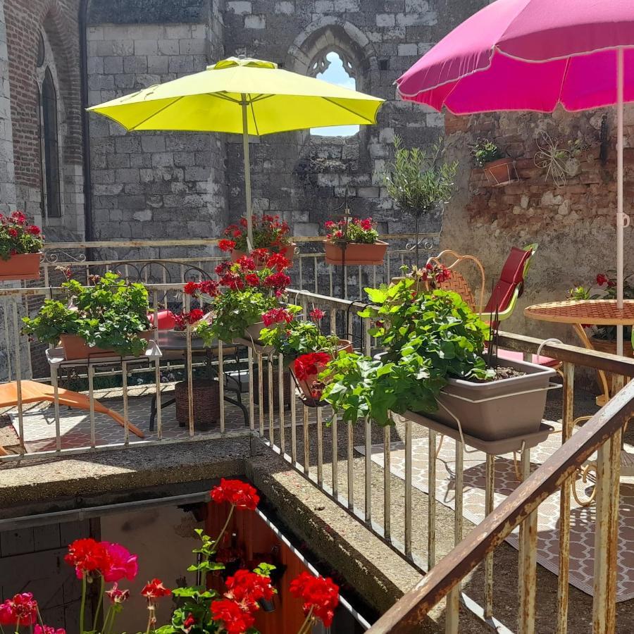 Bed and Breakfast Sur Le Chemin Auvillar Экстерьер фото
